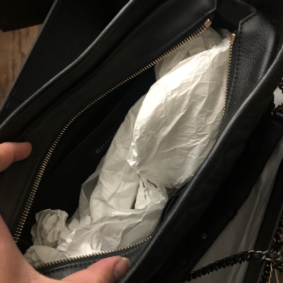 Chanel Gabrielle medium goatskin - Picture 7 of 11